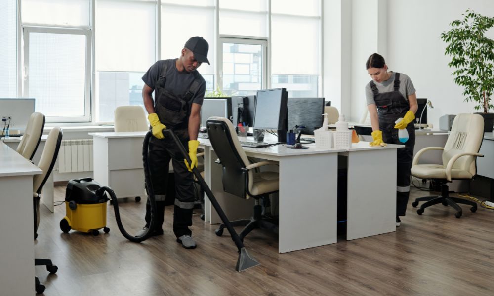 Silicon Valley Commercial Cleaning | Corporate Offices Comprehensive cleaning for large corporate environments. Maintain professional standards for your business image.